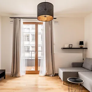  Apartament High Standard Studio In The Heart Of